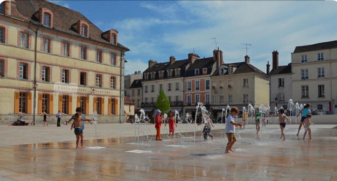 Studio 4 Emplacement Ideal Entre Chateau Et Centre Fontainebleau Kültér fotó